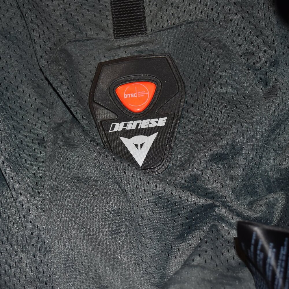 Dainese leather motorcycle suit size US46 - Euro56 - Picture 15 of 16